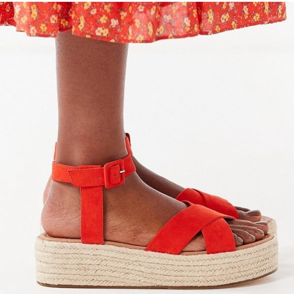Urban Outfitters Cora Flatform Espadrille platform sandals